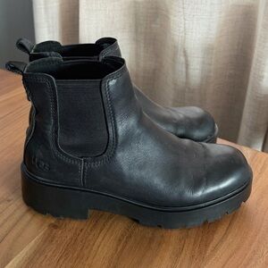 UGG Markstrum Boot - Size 9